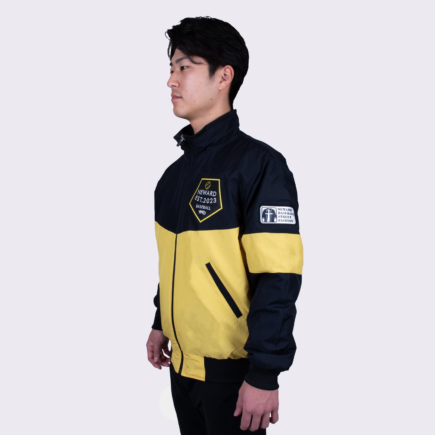 デイリーダイナミックグランドコート グラフィックロゴ