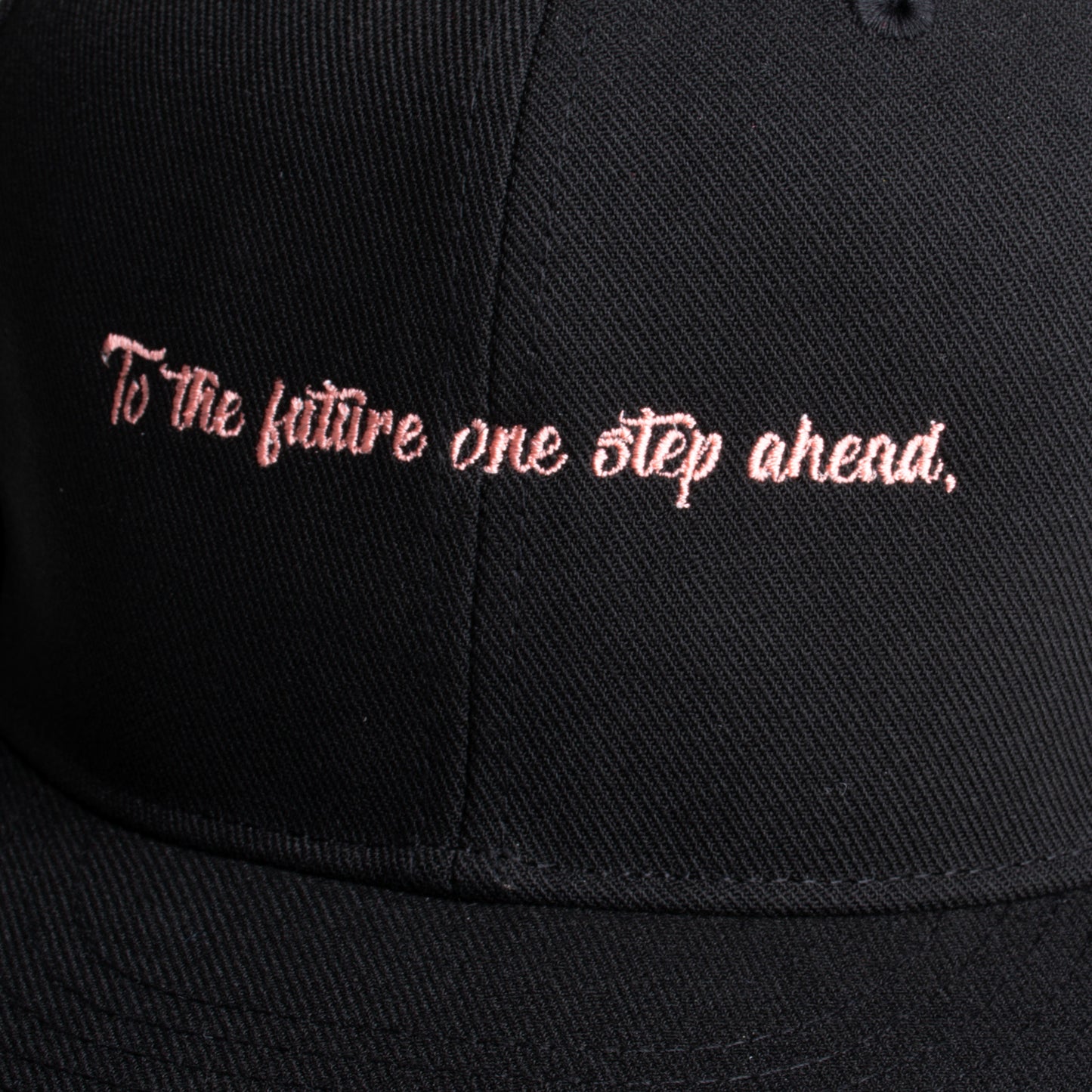 スポーツカジュアルストレートキャップ グラフィックロゴ