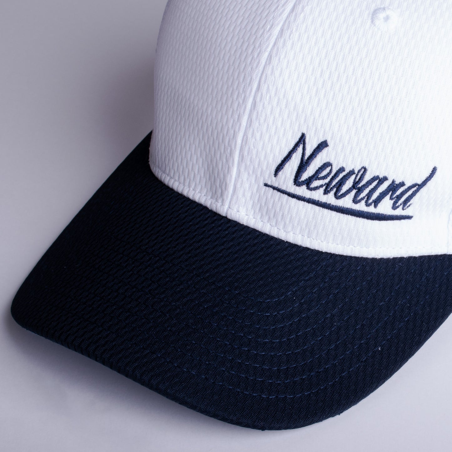 NEWARD クールメッシュキャップ ネイビー×ホワイト